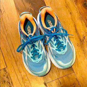 Hoka One One